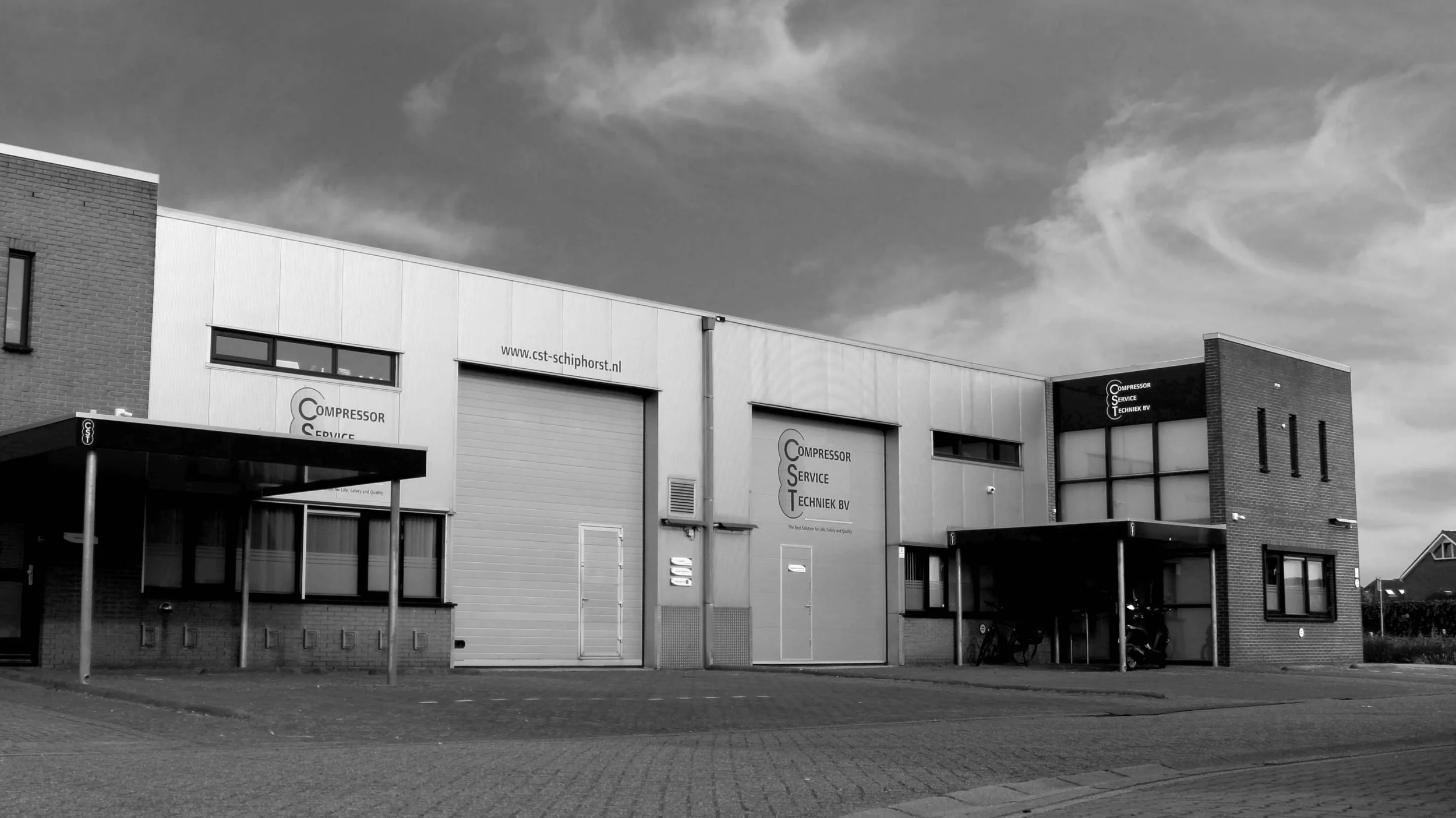Geschiedenis CST Schiphorst Pand Compressor Service Techniek Wierden