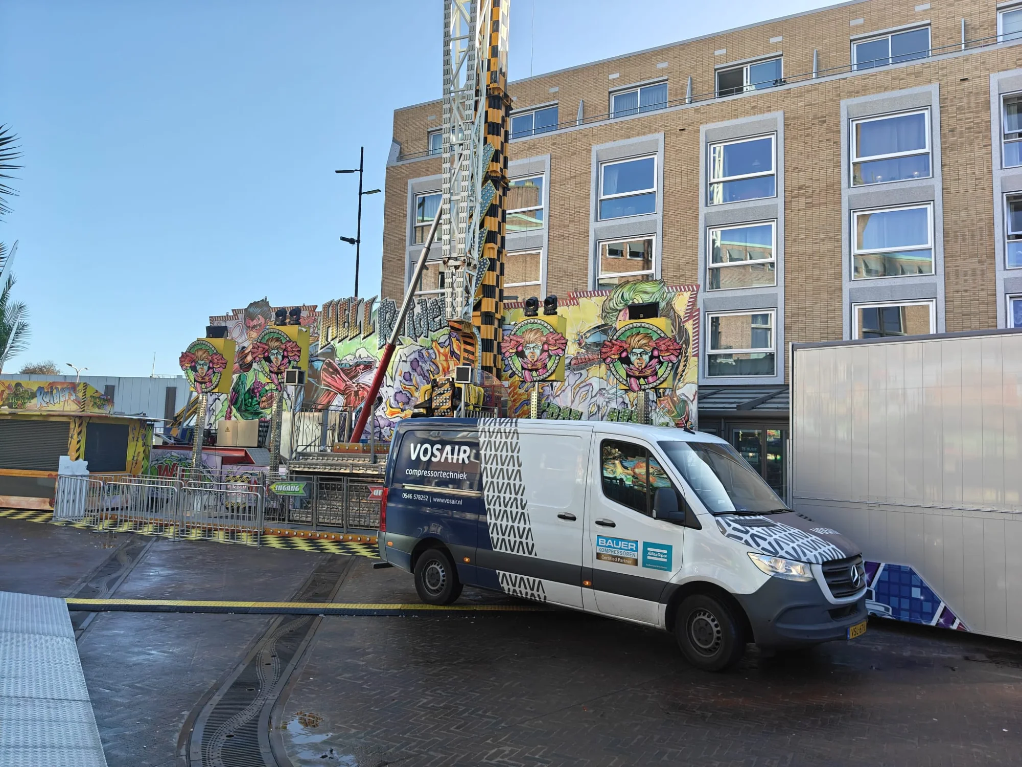 Compressorstoring op de kermis in Hengelo: attractie vóór opening weer in bedrijf
